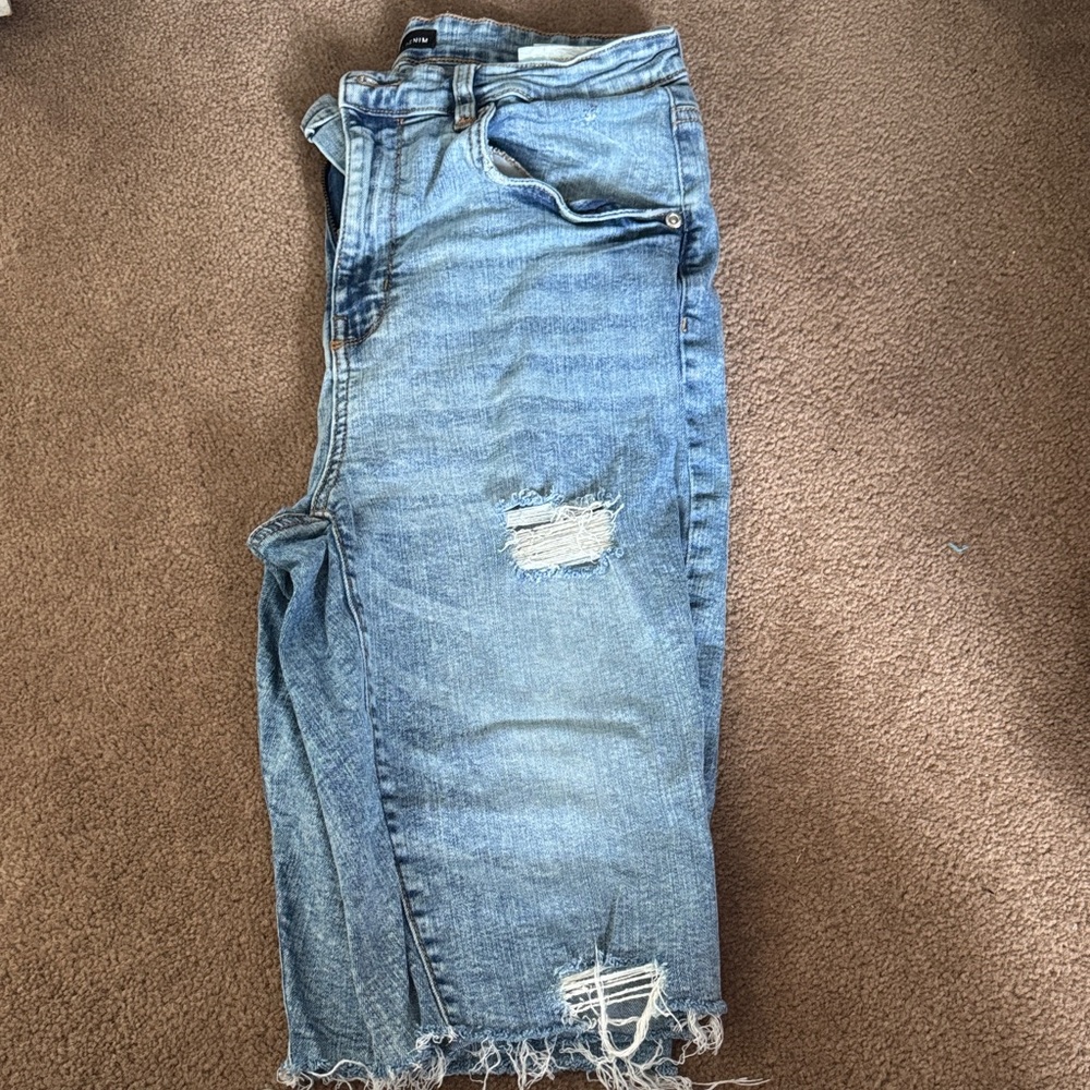 BLUENOTES Distressed Shorts
